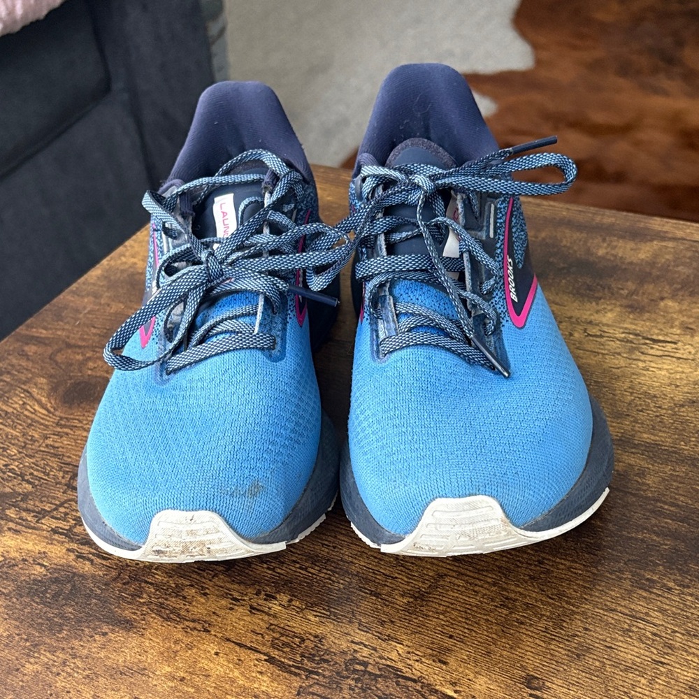 Brooks Blue and Pink Women's Sneakers